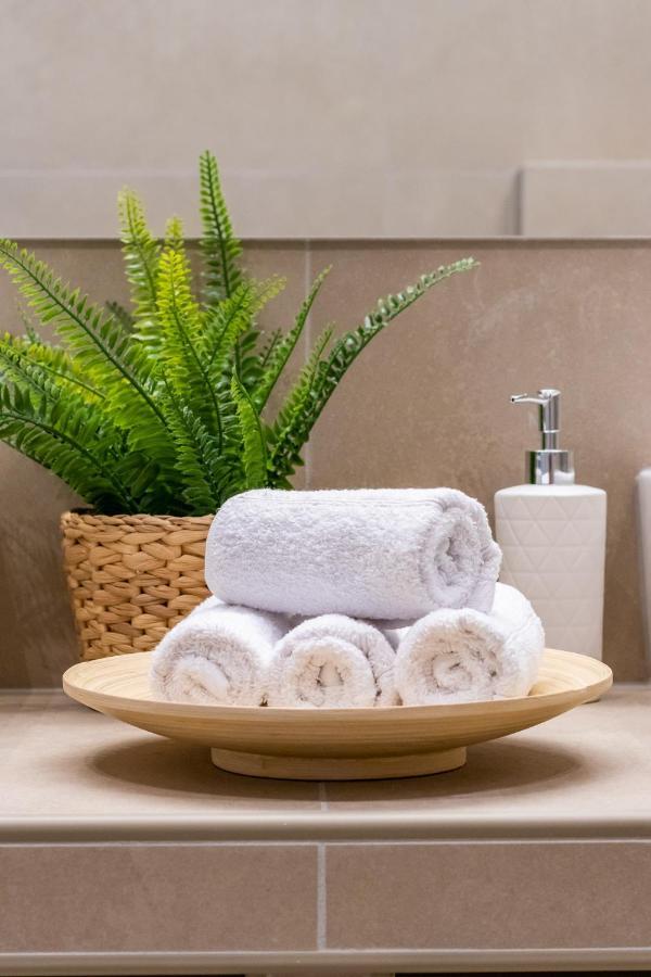 Villa Antigone Luxury Retreat 스코펠로스 타운 외부 사진