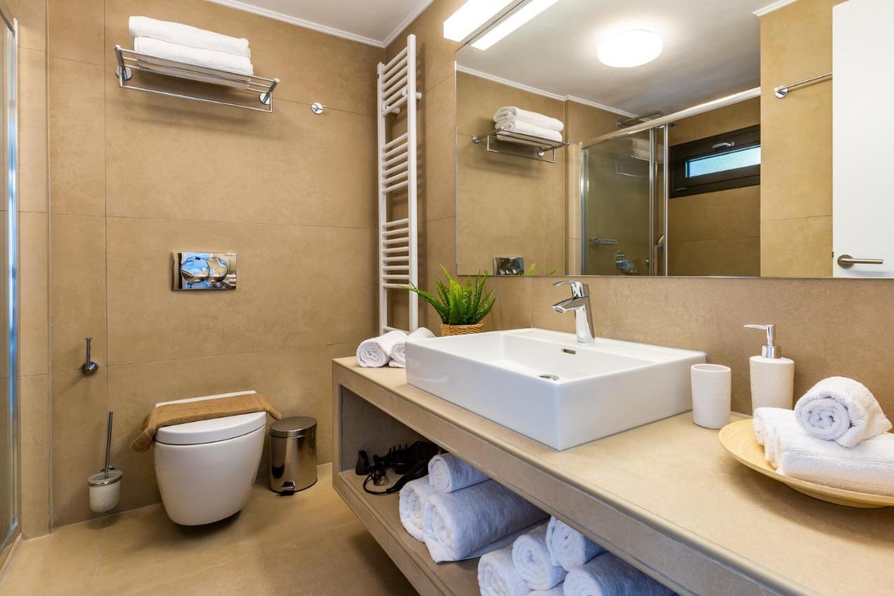 Villa Antigone Luxury Retreat 스코펠로스 타운 외부 사진